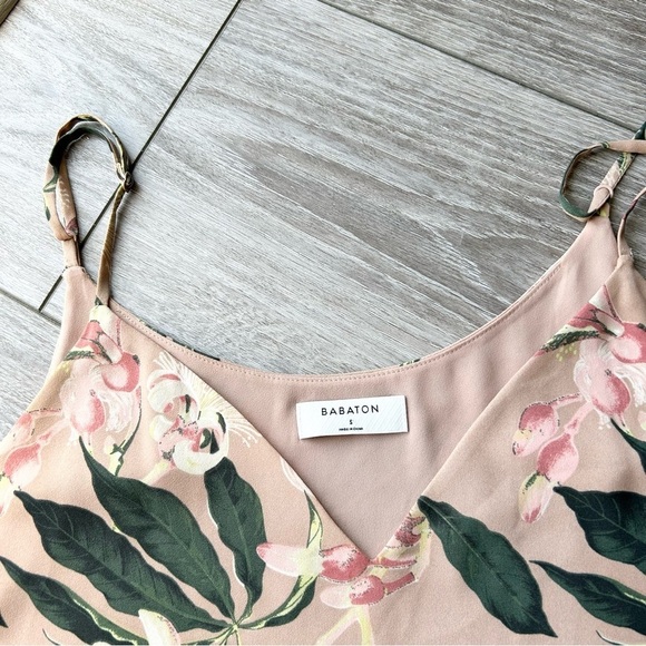 Aritzia Babaton Everly Floral Camisole In  Roebuck Salmao - Picture 8 of 16
